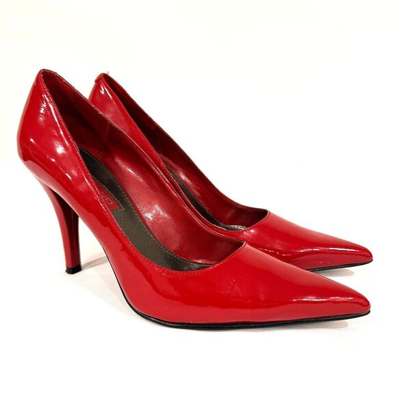 Stunning Bandolino Red Patent Pointed Toe Stiletto Pumps Size 7 - Picture 1 of 7